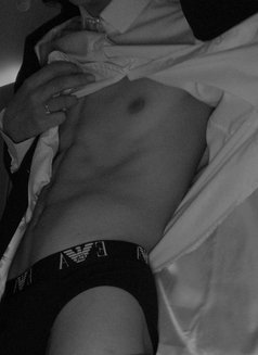 ALEX - Acompañantes masculino in Bangkok Photo 6 of 12