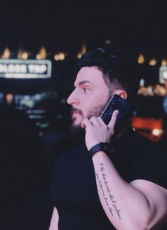 Alex - Male escort in Dubai Photo 1 of 2