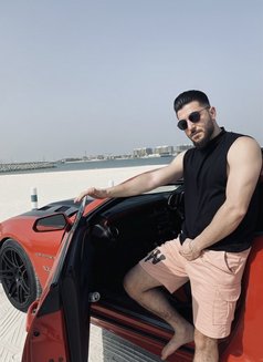 Alex - Male escort in Dubai Photo 3 of 3