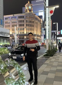 Alex - Male escort in Tokyo Photo 2 of 4