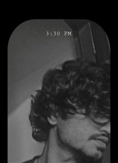 Alex H - Acompañantes masculino in Bangalore Photo 3 of 5