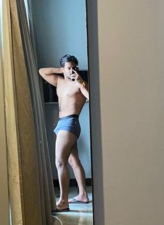 Alex Here - Male escort in New Delhi Photo 10 of 11