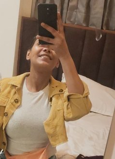 Alex - escort in Ahmedabad Photo 5 of 7