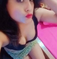 Alex - Transsexual escort in Noida