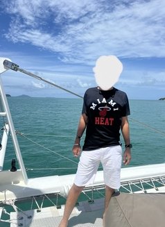 Alex - Male escort in Ahmedabad Photo 1 of 2