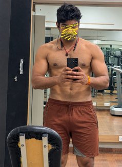 Alex - Male escort in Chandigarh Photo 1 of 2