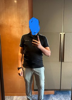 Alex - Male escort in Coimbatore Photo 1 of 1