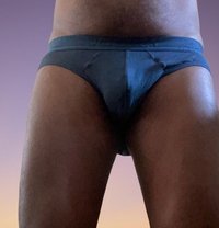 Alex - Male escort in Dubai