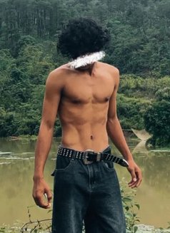 Alex - Male escort in Guwahati Photo 1 of 3