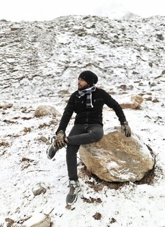 Bisexual Alex - Male escort in Kolkata Photo 5 of 9