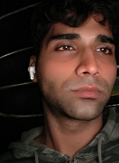 Alex - Male escort in Mumbai Photo 8 of 12