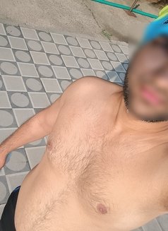 Alex - Male escort in Pune Photo 1 of 5