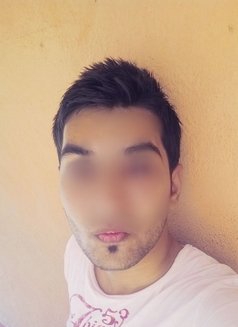 Alex - Male escort in Pune Photo 4 of 5