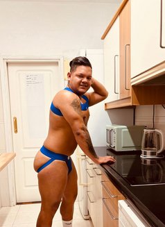 Alex Latin Xl - Male escort in Malta Photo 3 of 4