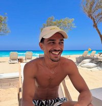 Alex - Male escort in Beirut