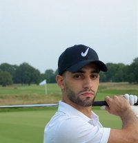 ALeX 🇷🇺 - Male escort in Dubai Photo 4 of 6