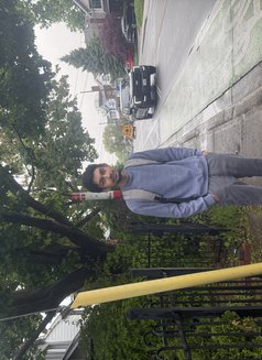 Alex - Male escort in Toronto Photo 4 of 5