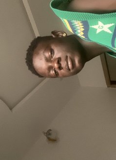 Alex - puta in Lagos, Nigeria Photo 3 of 4