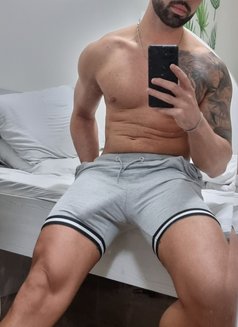Alex - Male escort in Dubai Photo 6 of 6
