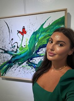 Alex - escort in Al Manama Photo 1 of 24