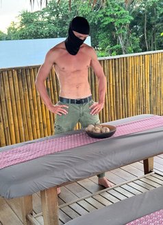 Alex - Male escort in Shenzhen Photo 5 of 5