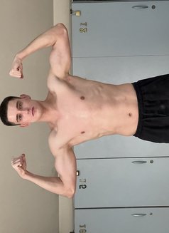 Alex - Male escort in Yerevan Photo 12 of 12