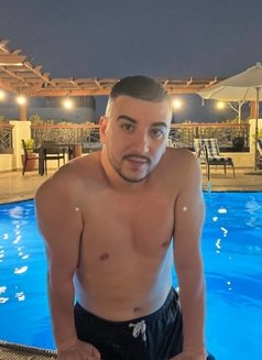 Alex - Male escort in Dubai Photo 4 of 4