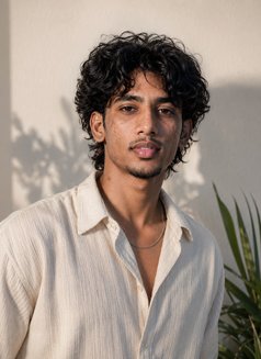 Alex South Goa Male Escort - Male escort in Candolim, Goa Photo 5 of 6