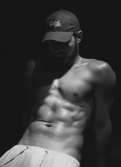 Alex Steel - Masajista in Barcelona Photo 11 of 23