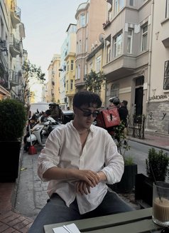 Alex - Acompañantes masculino in İstanbul Photo 2 of 4