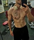 AlexTop for ladies and couples - Male escort in Dubai Photo 3 of 6
