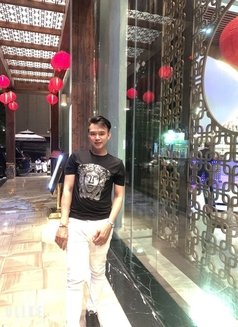 Alex - Male escort in Ho Chi Minh City Photo 4 of 5