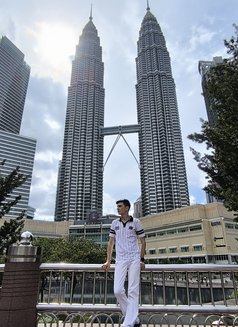 Alex Vixen - Male escort in Kuala Lumpur Photo 7 of 8