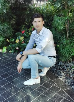 Alex Vixen - Male escort in Kuala Lumpur Photo 8 of 8