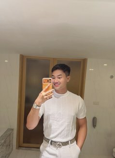 Alex🇹🇭 - masseur in Phuket Photo 3 of 4