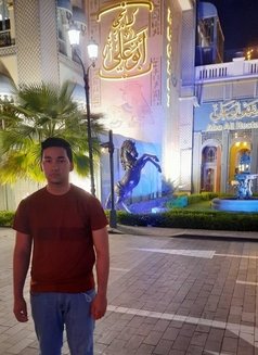 Alex23 - Male escort in Dubai Photo 1 of 1