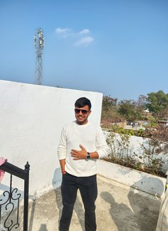 Alex8 - Masajista in New Delhi Photo 1 of 1