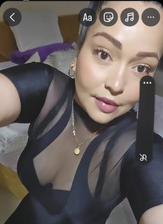 Alexa - escort in Abu Dhabi Photo 8 of 9