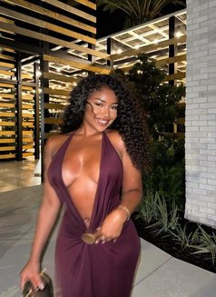 Alexa, New Bitch In The Town - escort in Ahmedabad Photo 1 of 6