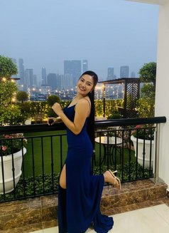 Alexa - escort in Abu Dhabi Photo 1 of 7