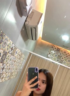 Alexa - escort in Makati City Photo 1 of 4