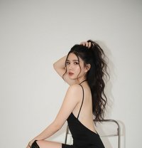 Alexa - puta in Hong Kong Photo 2 of 7