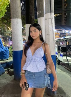 Alexa - Transsexual escort in Makati City Photo 5 of 6