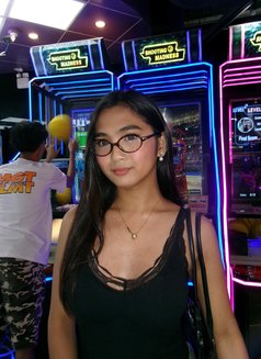 Alexa - Acompañantes transexual in Makati City Photo 5 of 7