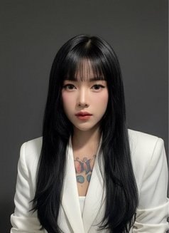 Alexa - escort in Bali Photo 3 of 5