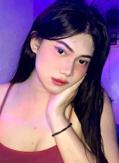 Alexa is for hire - Acompañantes transexual in Manila Photo 8 of 8