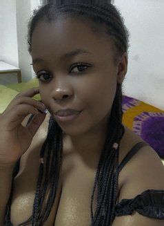 Alexa - escort in Cairo Photo 2 of 3