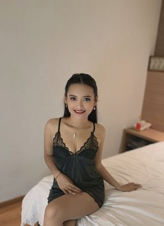 Alexa Riana - escort in Bali Photo 8 of 8