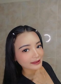 Bianca Laura - escort in Bali Photo 9 of 15