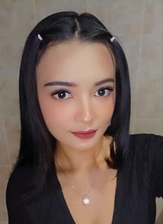 Bianca Laura - escort in Bali Photo 11 of 15